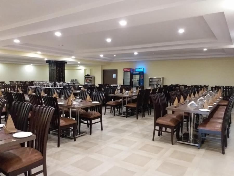 ห้องอาหารรับคณะ